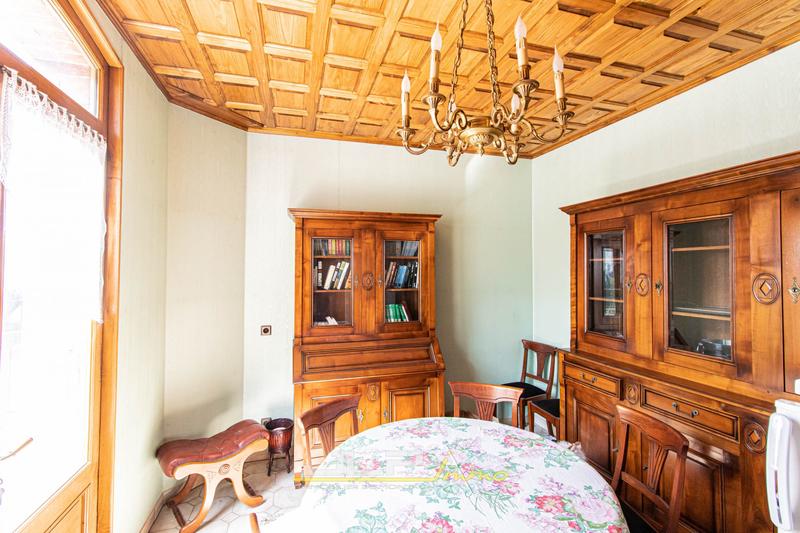 Maison - 194 m² - 8 pièces