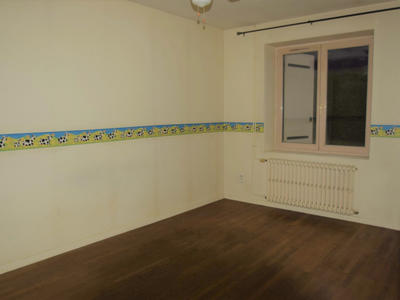Maison - 99 m² - 4 pièces