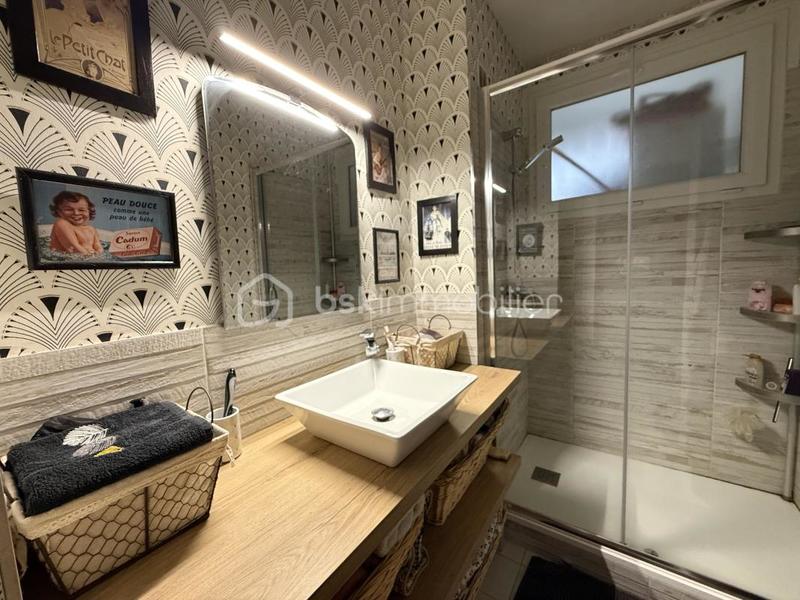 Appartement - 60 m² - 3 pièces