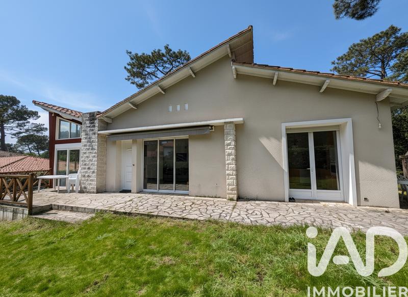 Maison - 178 m² - 8 pièces