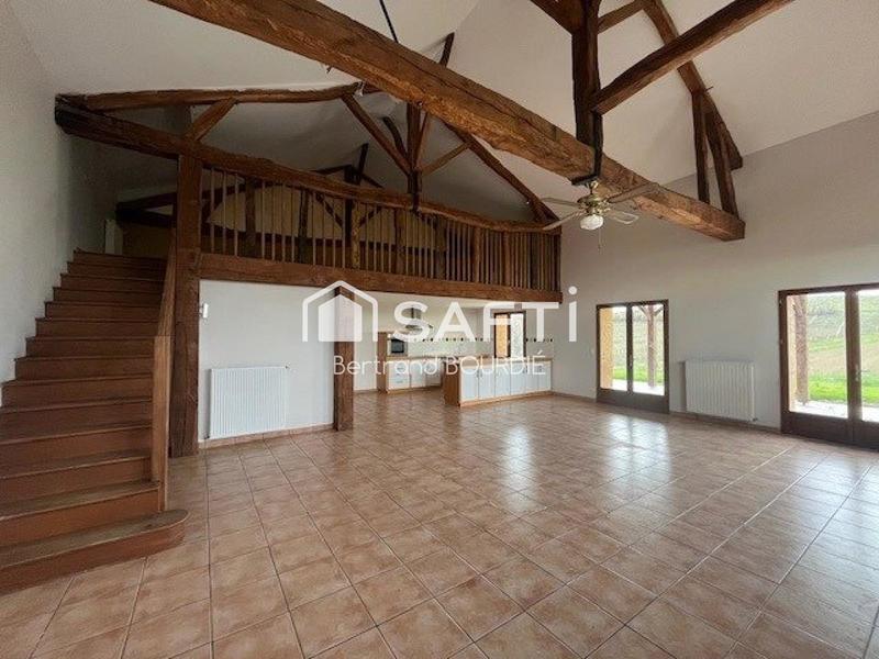 Maison - 303 m² - 10 pièces