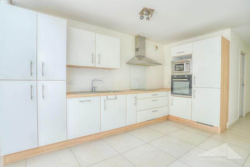 Maison - 87 m² - 4 pièces