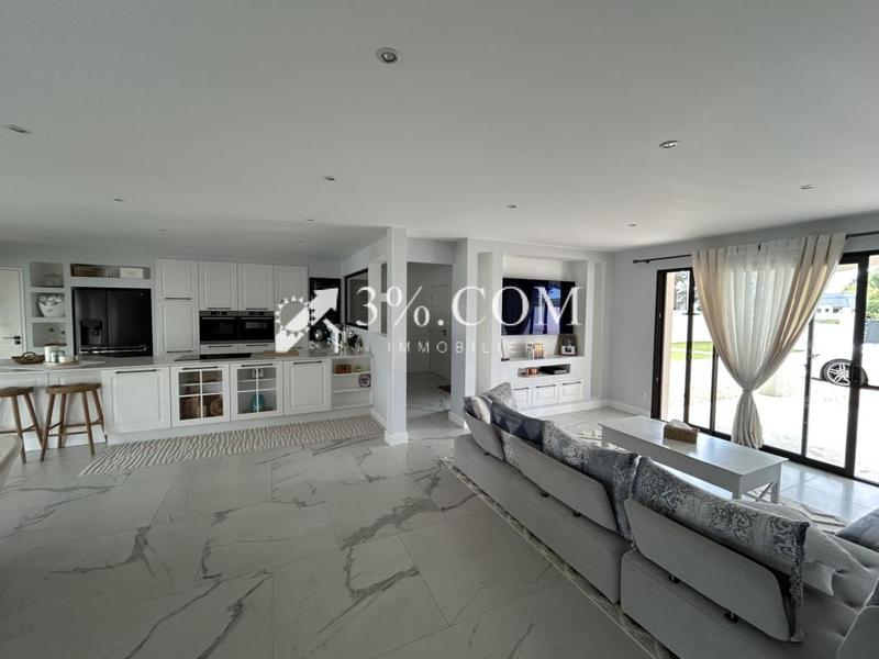 Villa - 185 m² - 6 pièces