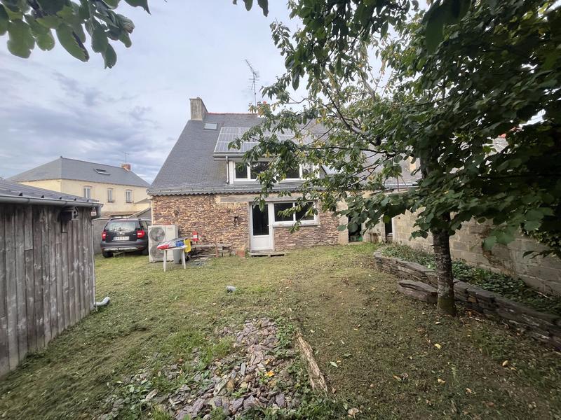 Maison - 150 m² - 9 pièces