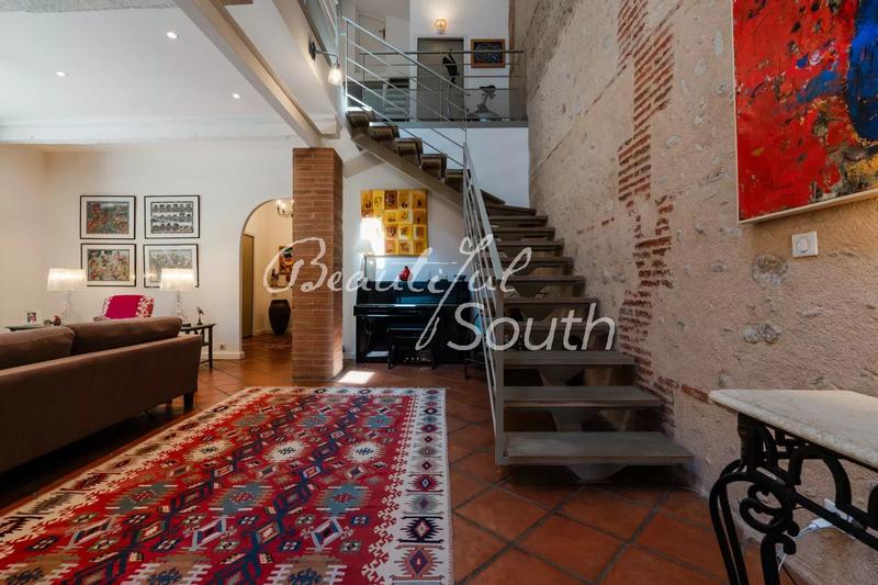 Mas - 262 m² - 6 pièces