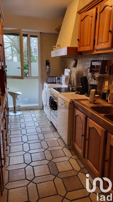 Appartement - 97 m² - 5 pièces