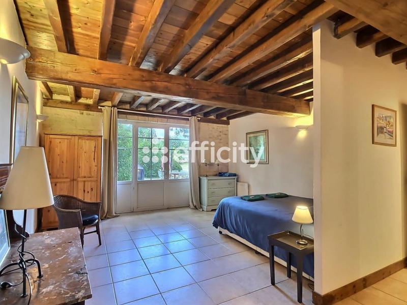 Maison - 488 m² - 15 pièces