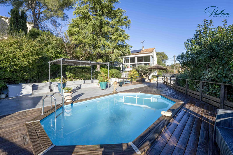 Villa - 135 m² - 6 pièces