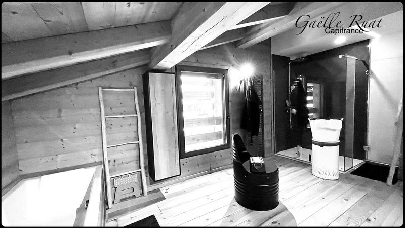 Châlet - 241 m² - 8 pièces