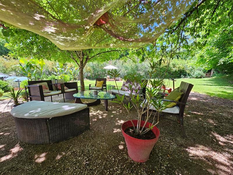 Maison - 160 m² - 8 pièces