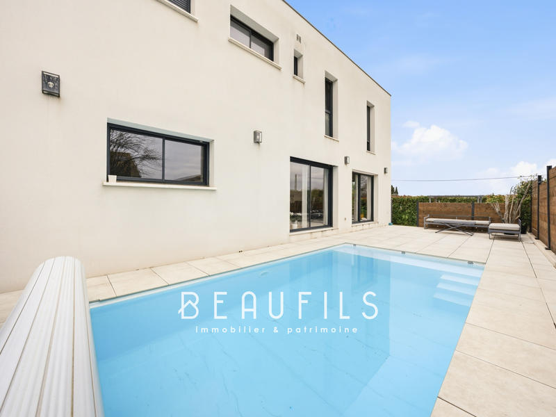 Villa - 130 m² - 5 pièces