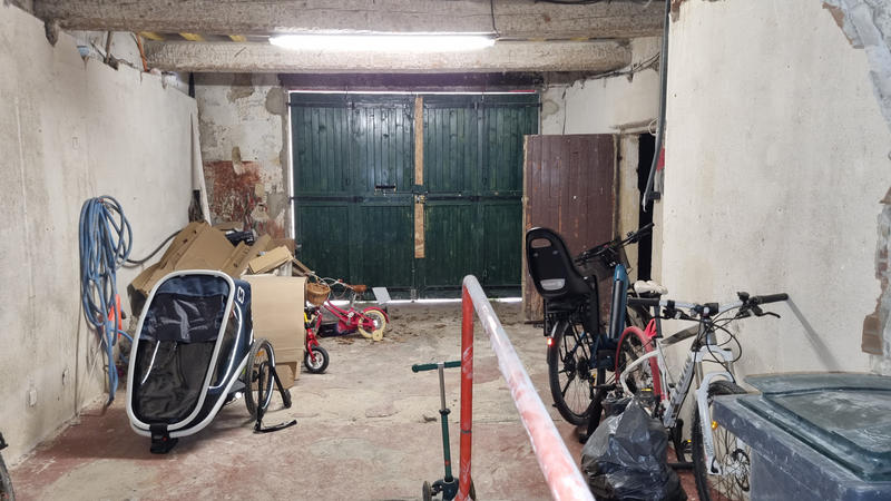 Immeuble - 210 m² - 7 pièces