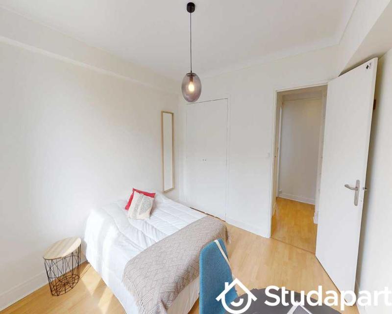 Chambre - 30 m² - 1 pièce