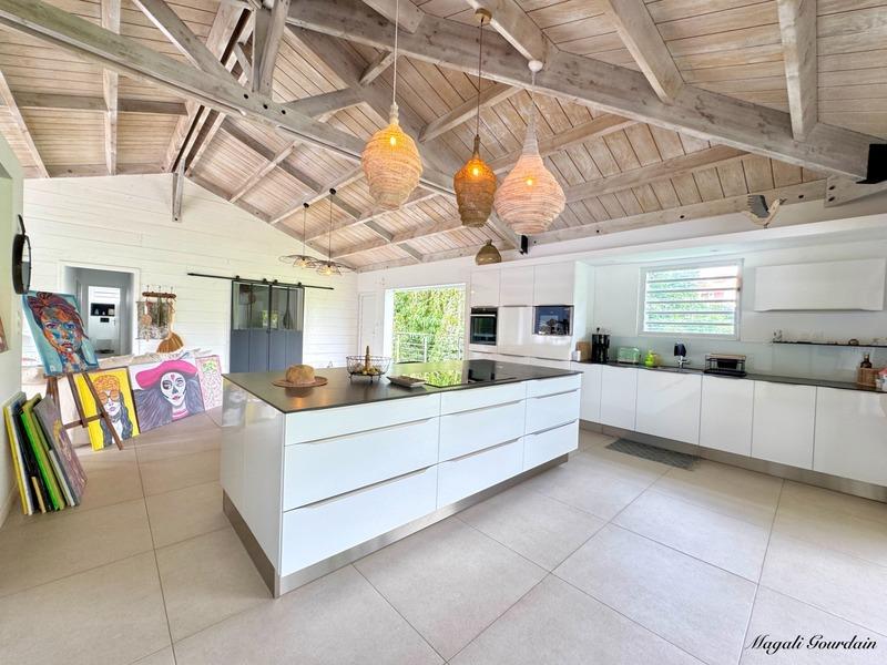 Maison - 141 m² - 5 pièces