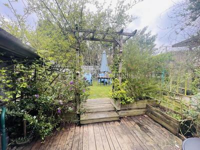 Maison - 154 m² - 10 pièces