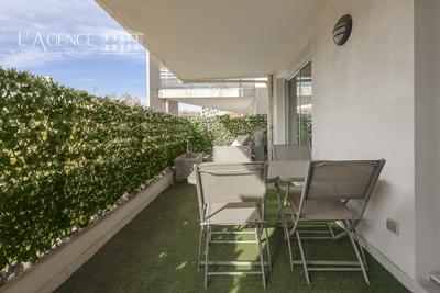 Appartement - 88 m² - 3 pièces