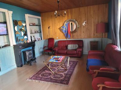 Maison - 163 m² - 8 pièces