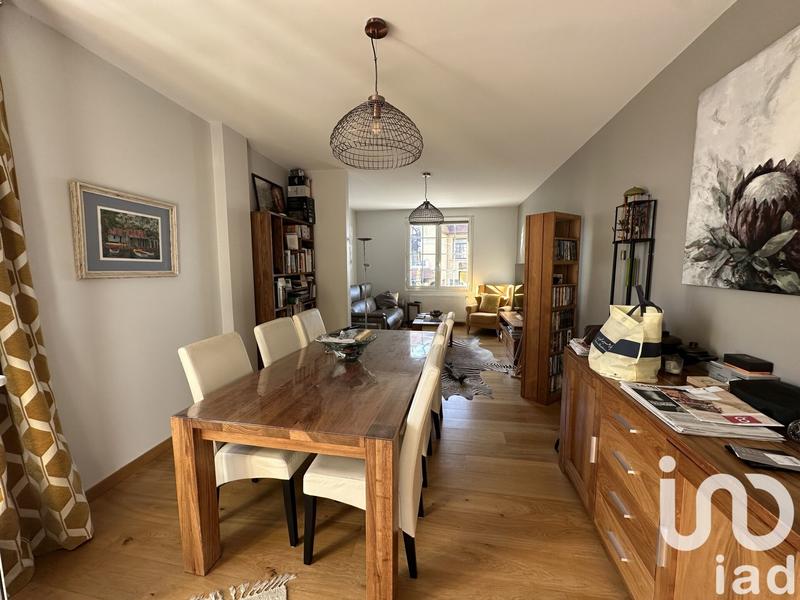 Appartement - 140 m² - 4 pièces