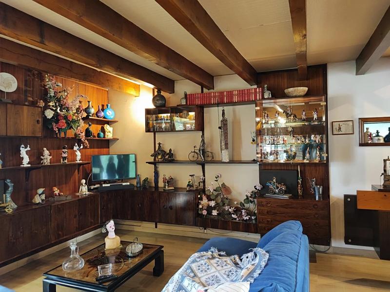 Maison - 200 m² - 10 pièces