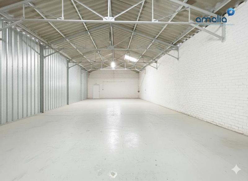 Maison - 204 m² - 7 pièces