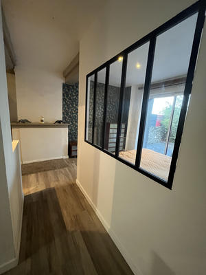 Maison - 1 158 m² - 6 pièces