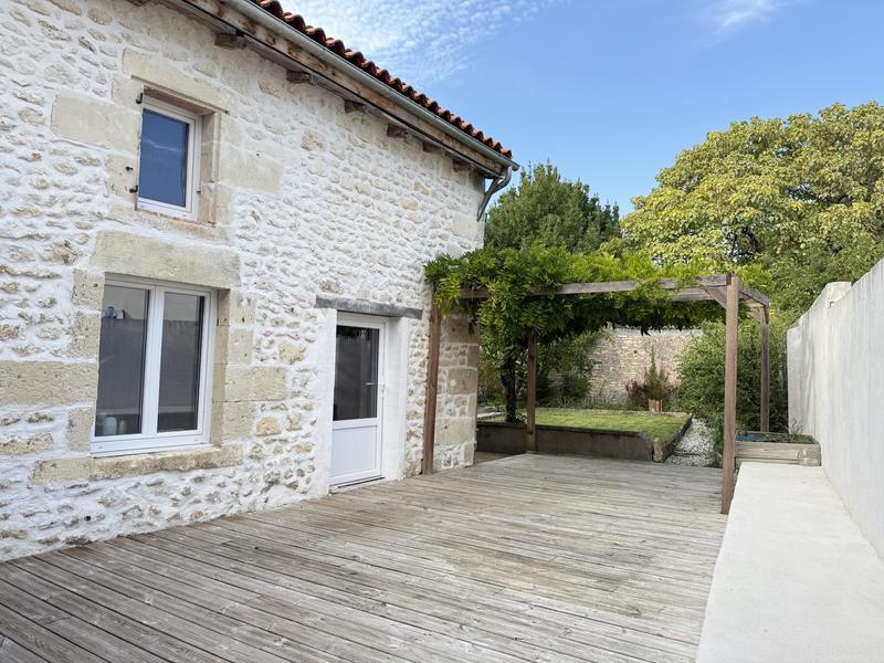 Maison - 146 m² - 6 pièces