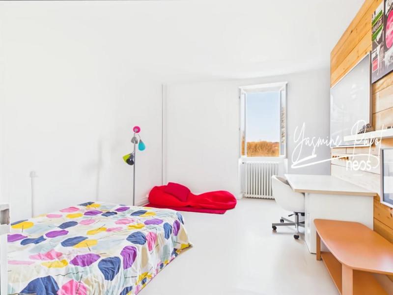 Maison de maîtres - 280 m² - 9 pièces