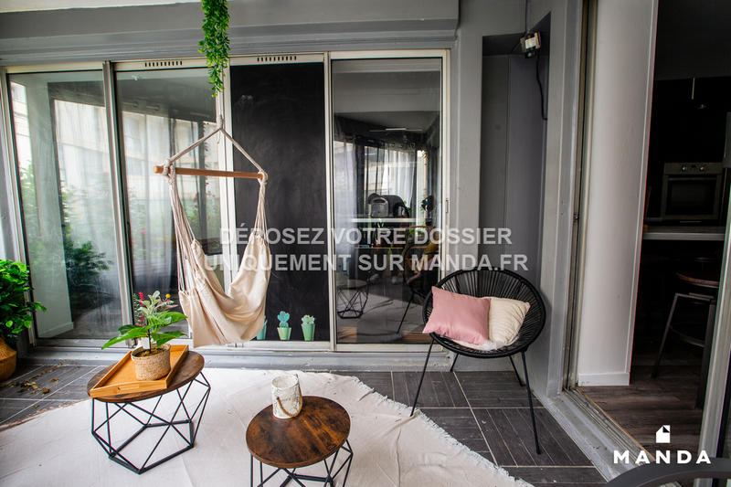 Chambre - 11 m² - 6 pièces