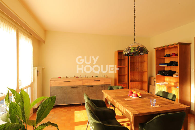 Appartement - 79 m² - 4 pièces