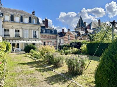 Maison bourgeoise - 426 m² - 14 pièces