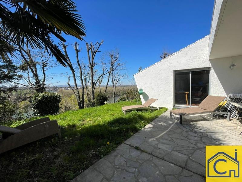 Maison - 167 m² - 6 pièces