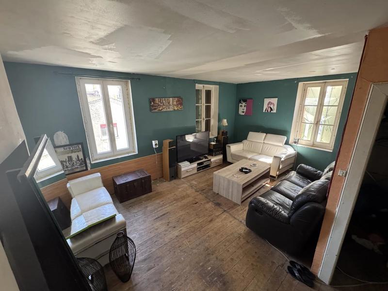 Maison de village - 380 m² - 12 pièces