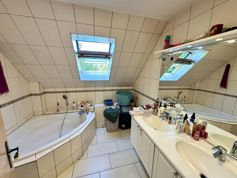 Maison - 140 m² - 6 pièces