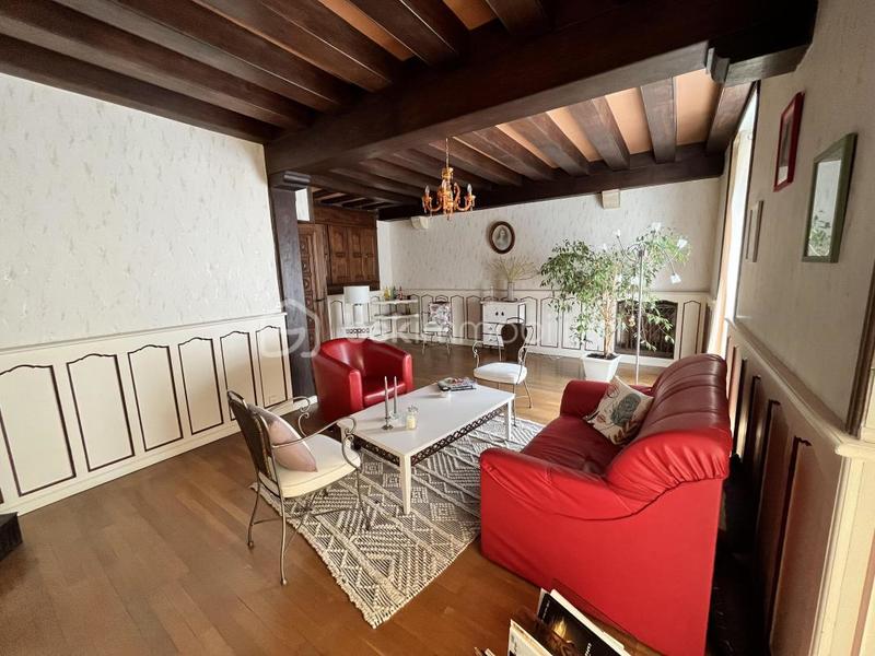 Maison de ville - 196 m² - 7 pièces