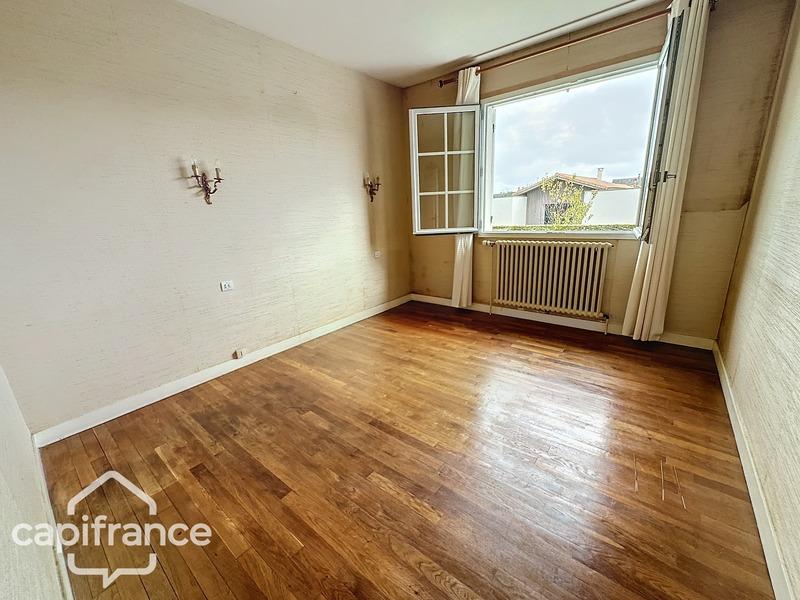 Maison - 133 m² - 6 pièces