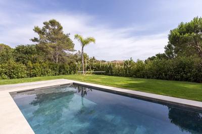 Maison jumelée - 280 m² - 5 pièces