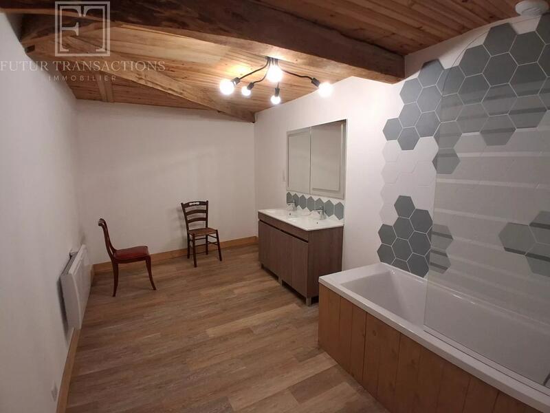 Maison de village - 115 m² - 6 pièces