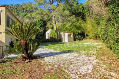 Villa - 215 m² - 5 pièces