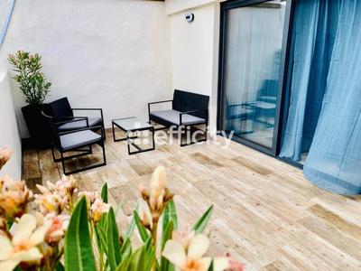 Immeuble - 120 m² - 7 pièces