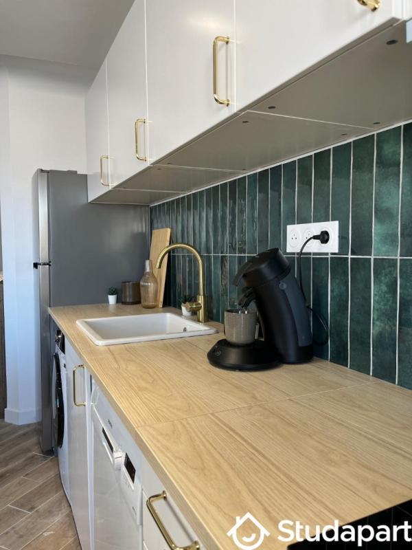 Chambre - 11 m² - 1 pièce