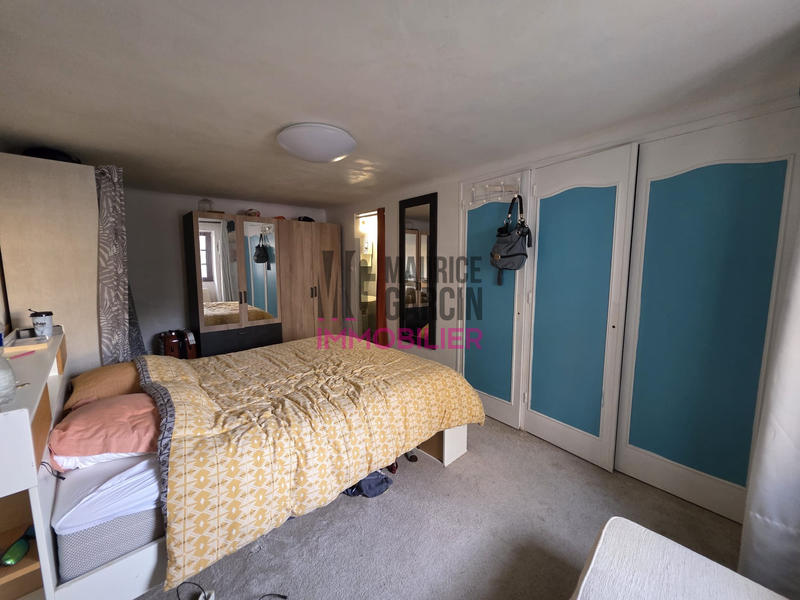 Maison - 141 m² - 6 pièces