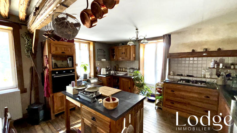 Appartement - 82 m² - 3 pièces