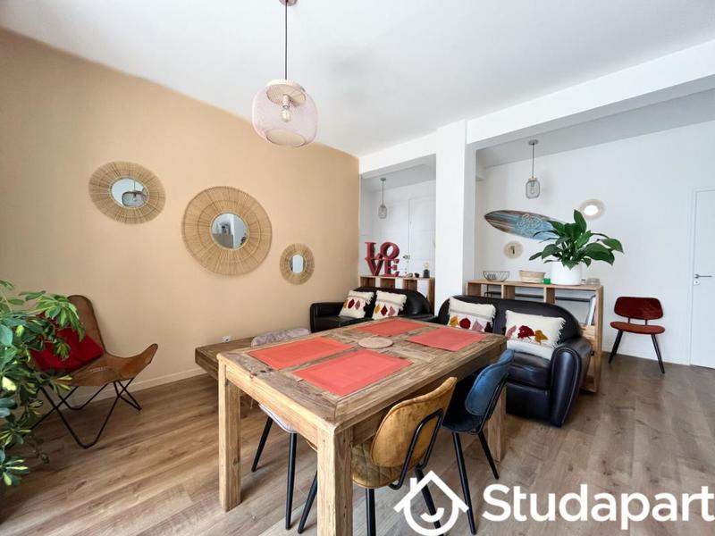 Chambre - 11 m² - 1 pièce