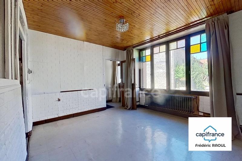 Maison - 151 m² - 7 pièces