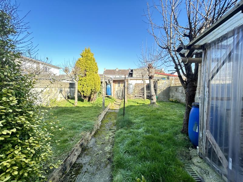 Maison - 83 m² - 6 pièces