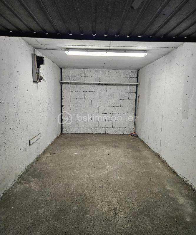 Garage - 14 m²