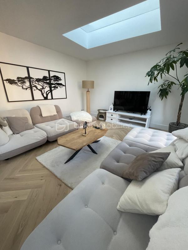 Maison - 160 m² - 7 pièces