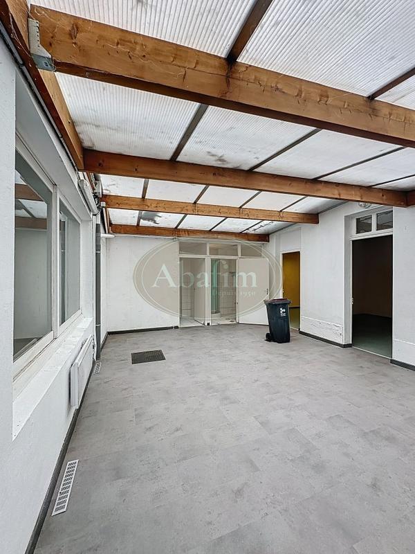 Appartement - 225 m² - 5 pièces