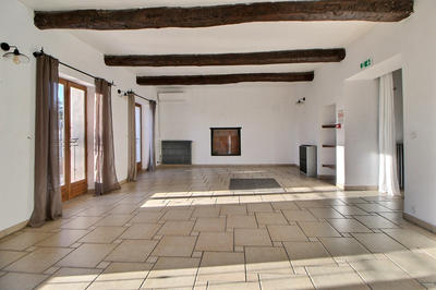 Maison - 277 m² - 14 pièces