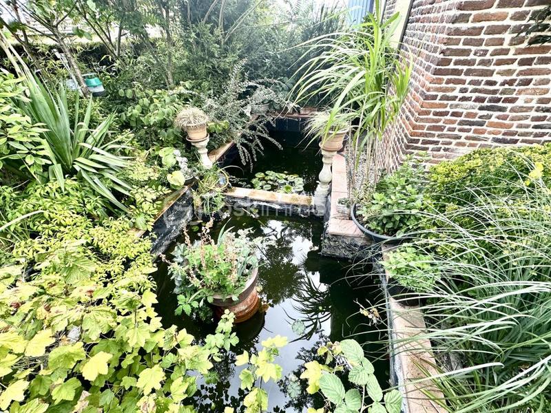 Maison - 340 m² - 8 pièces